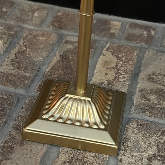 NEW! Vintage Inspired LIGHTED Holiday Street Lamp Lantern Tinsel Wreath - Picture 8 of 13